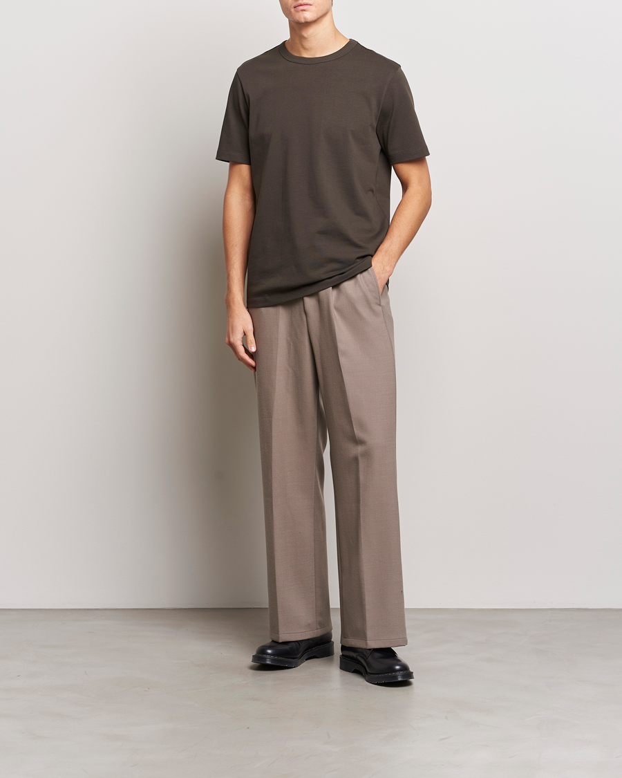 Herr | T-Shirts | A Day's March | Heavy Tee Chocolate