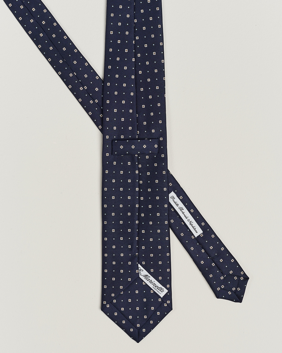 Herr | E. Marinella 3-Fold Printed Silk Tie Navy | E. Marinella | 3-Fold Printed Silk Tie Navy