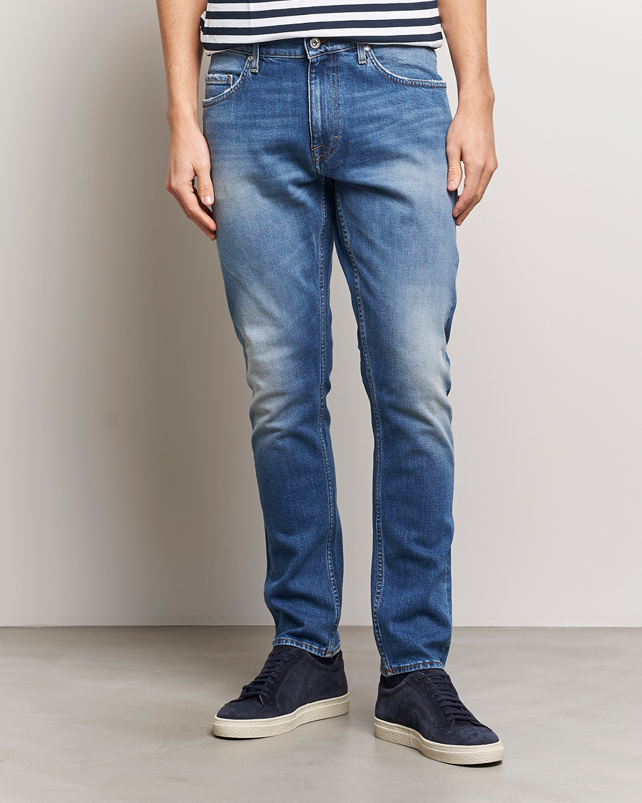 Herr | Tapered fit | Tiger of Sweden | Pistolero Stretch Cotton Jeans Light Blue