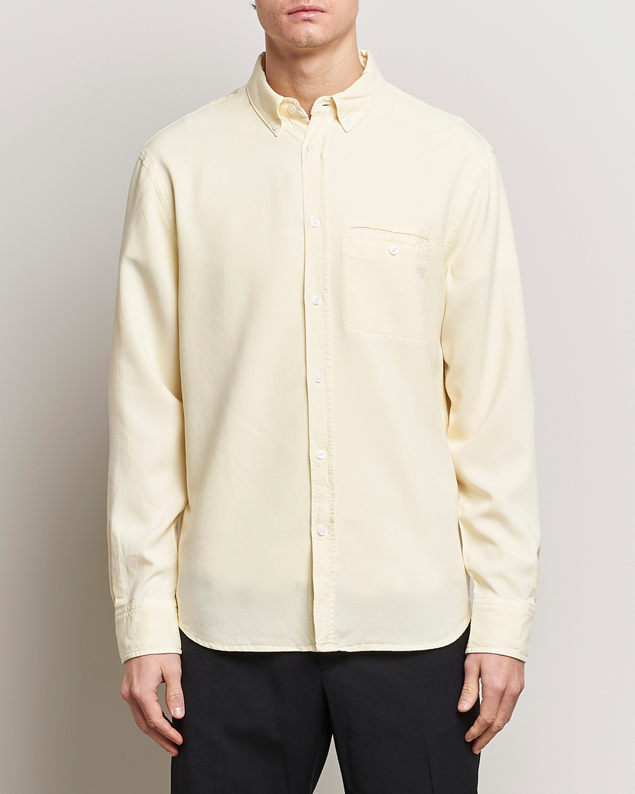 Herr | Business & Beyond | Filippa K | Zachary Lyocell Shirt Soft Yellow