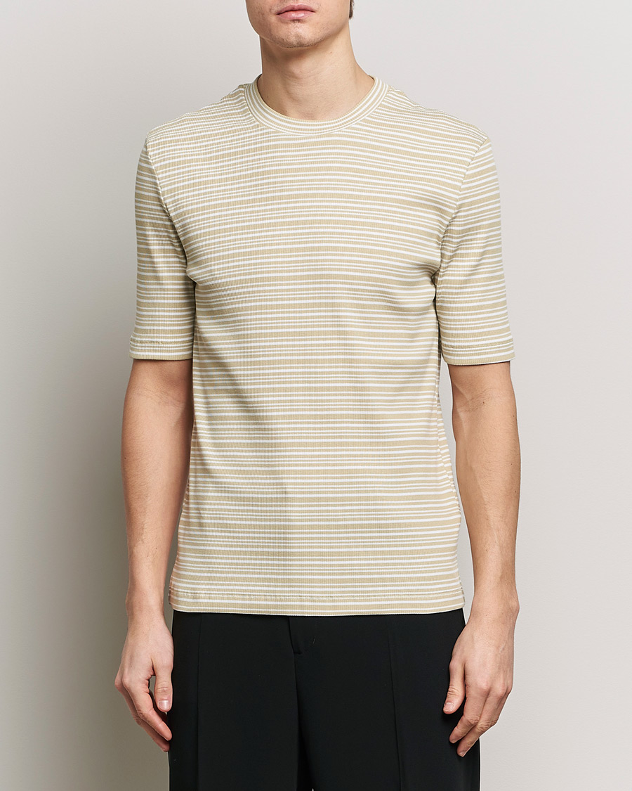 Herr | Business & Beyond | Filippa K | Striped Rib T-Shirt Dark Yellow/White