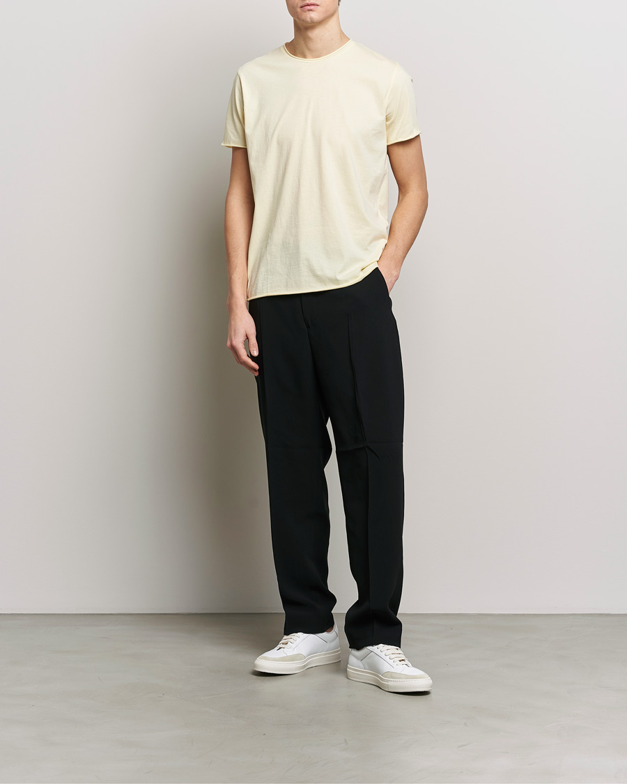 Herr | T-Shirts | Filippa K | Roll Neck Crew Neck T-Shirt Soft Yellow