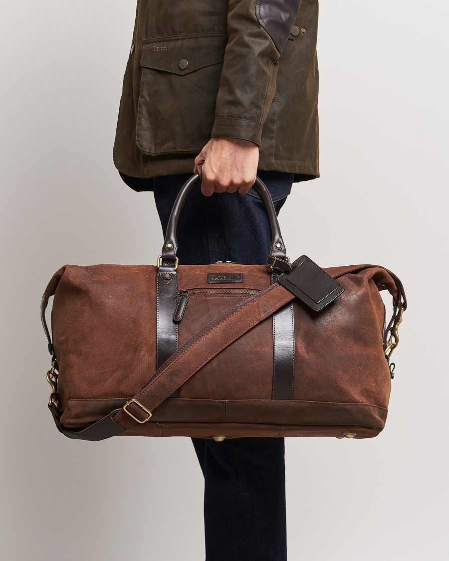 Herr | Best of British | Loake 1880 | Cornwall Brushed Suede Travel Bag Brown