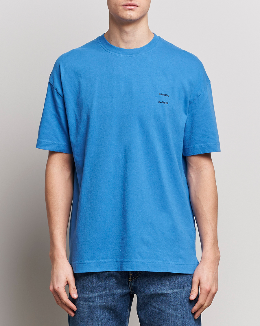 Herr | Nya produktbilder | Samsøe Samsøe | Joel Organic Cotton T-Shirt Super Sonic