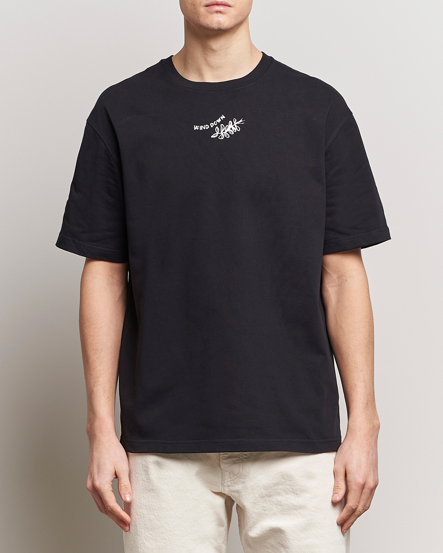 Herr | Nya produktbilder | Samsøe Samsøe | Sawind Printed Crew Neck T-Shirt Black