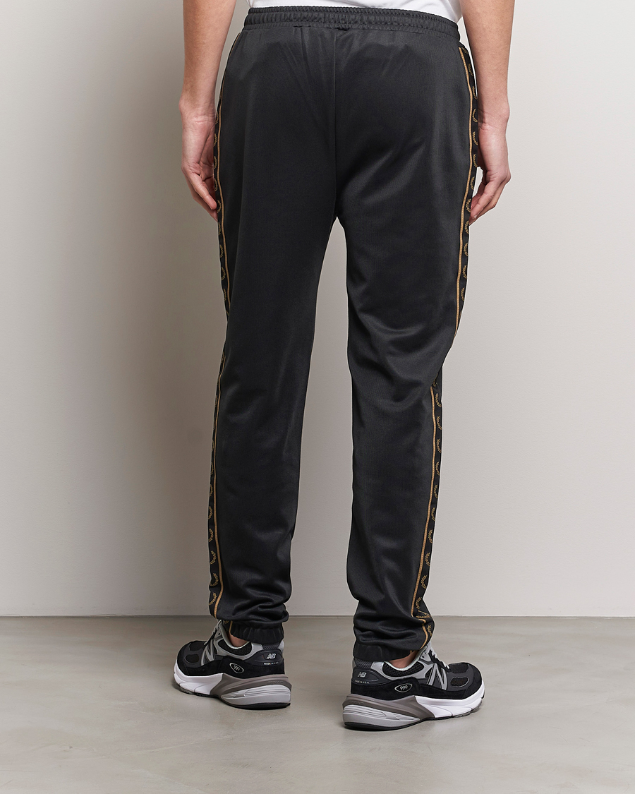 Herr | Byxor | Fred Perry | Taped Track Pants Black