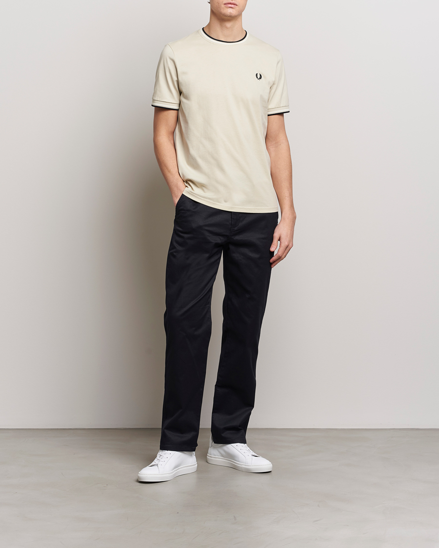 Herr | T-Shirts | Fred Perry | Twin Tipped T-Shirt Oatmeal