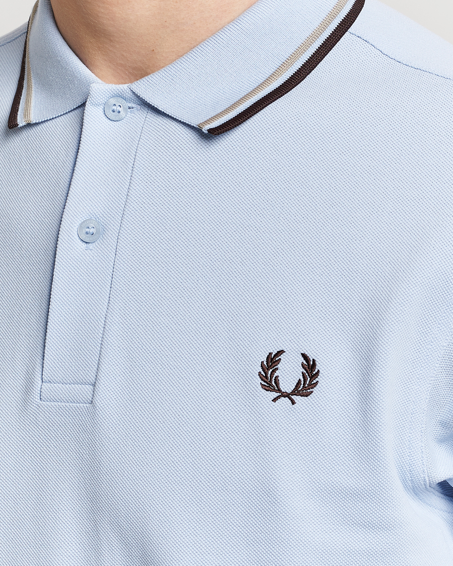 Herr | Pikéer | Fred Perry | Twin Tipped Polo Shirt Light Smoke