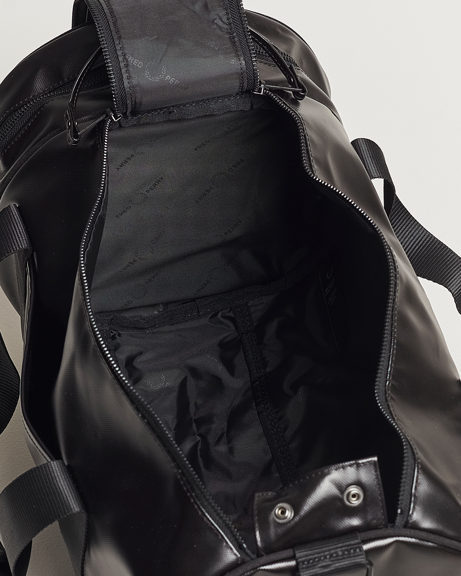 Herr | Väskor | Fred Perry | Tonal Classic Barrel Bag Black/Gold