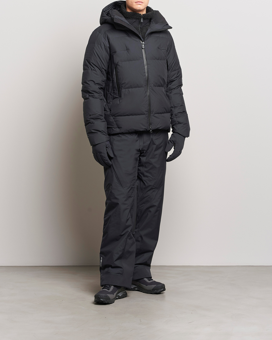 Herr | Jackor | Sail Racing | Black Ice Gore-Tex Hooded Down Jacket Carbon