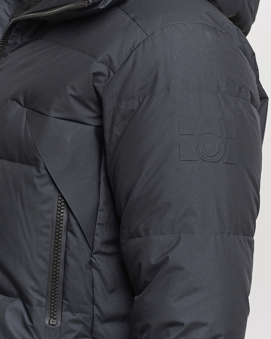 Herr | Jackor | Sail Racing | Black Ice Gore-Tex Hooded Down Jacket Carbon