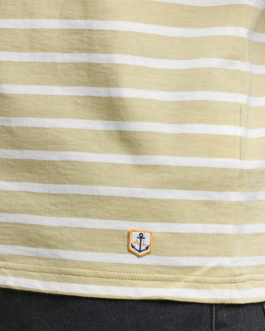 Herr | T-Shirts | Armor-lux | Hoëdic Boatneck Héritage Stripe T-shirt Pale Olive/Milk