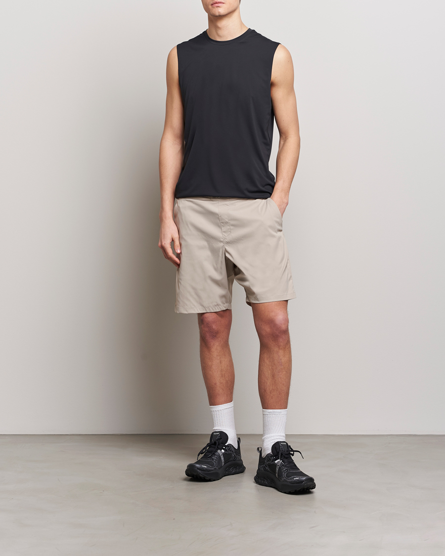 Herr | Shorts | Houdini | Wadi Ultralight Shorts Sandstorm