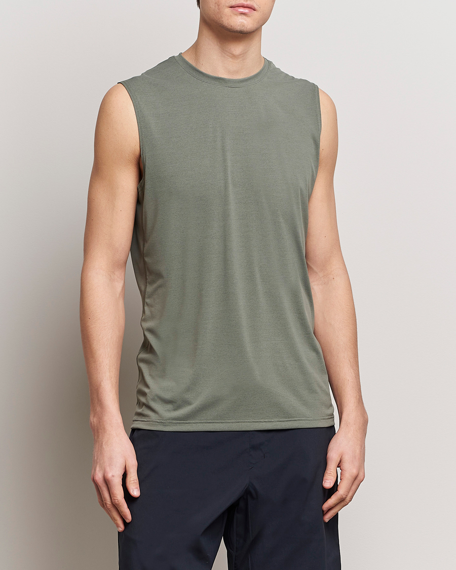 Herr | T-Shirts | Houdini | Pace Air Tank Geyser Grey