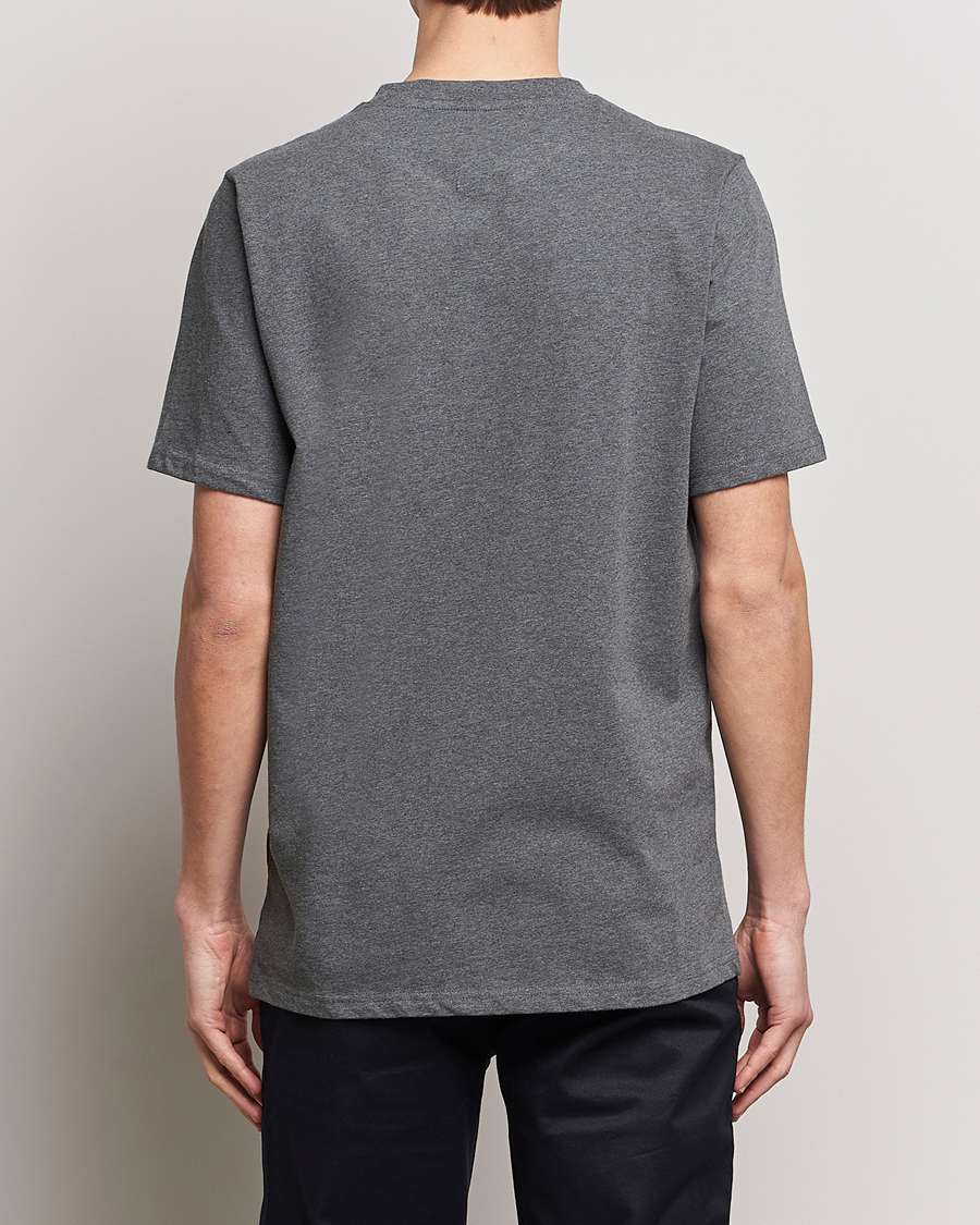 Herr | T-Shirts | KnowledgeCotton Apparel | Loke Badge T-Shirt Dark Grey Melange