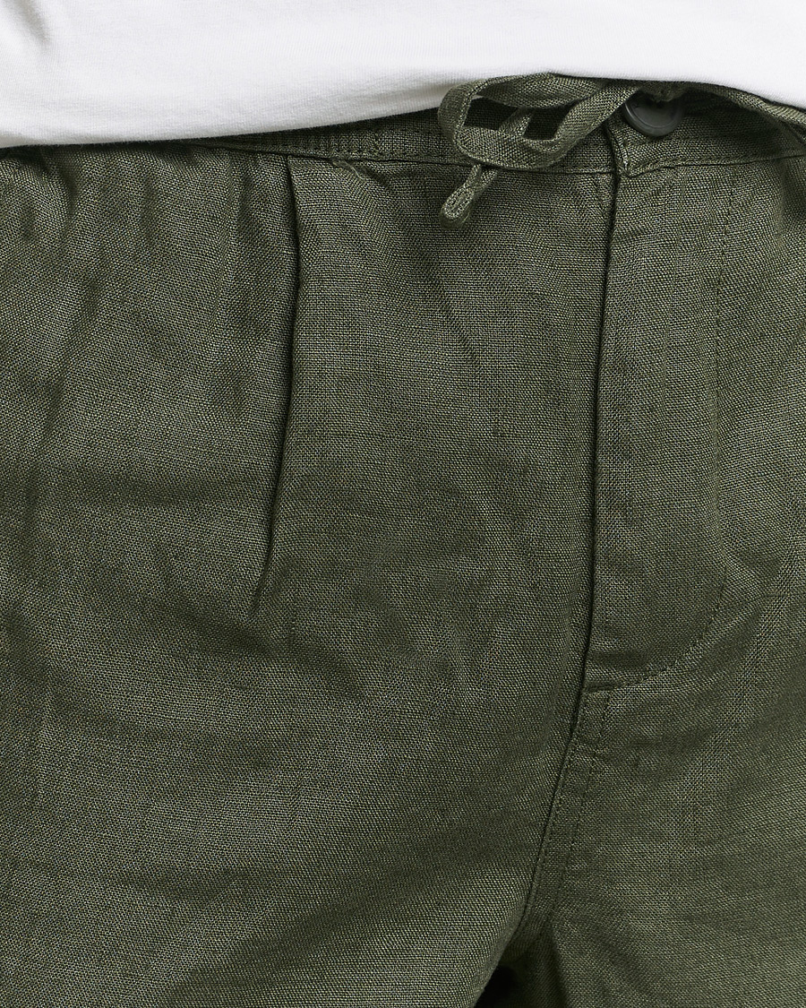 Herr | Shorts | KnowledgeCotton Apparel | Loose Linen Shorts Burnt Olive