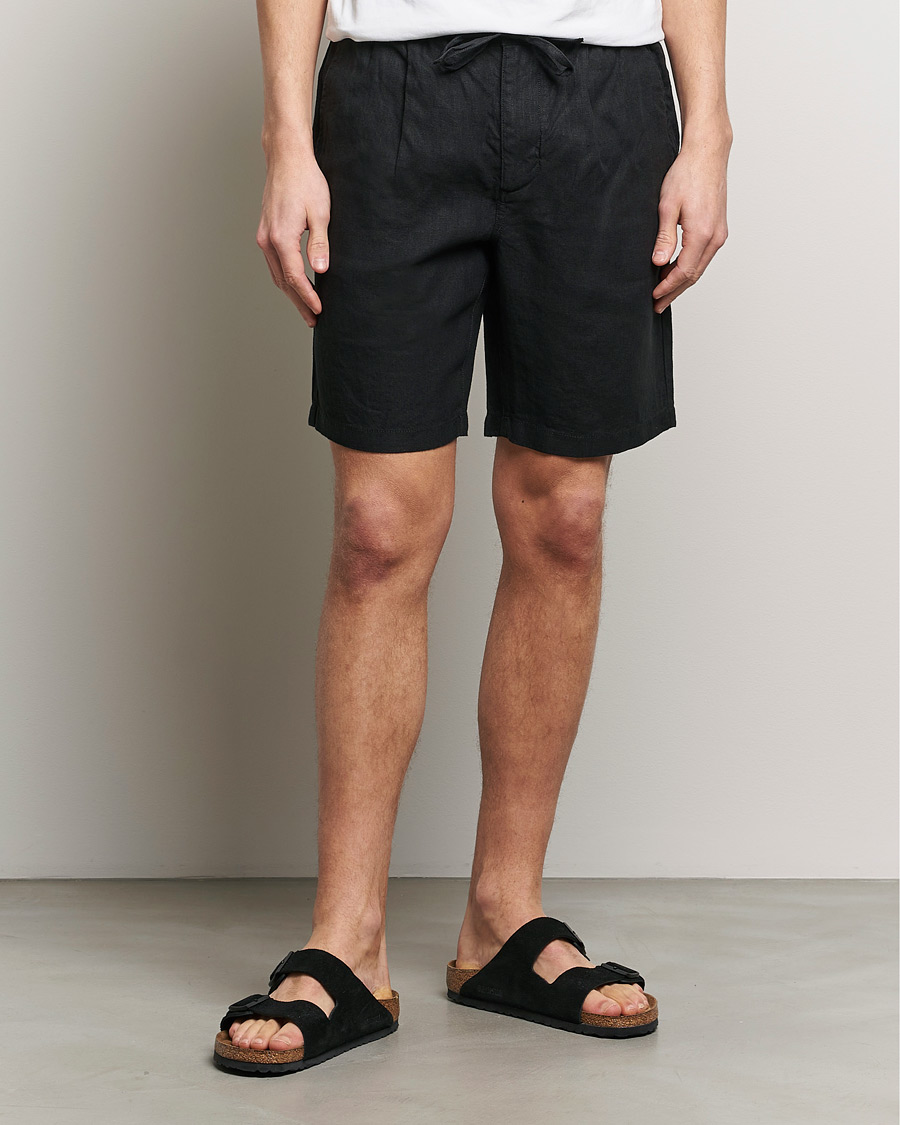 Herr | Shorts | KnowledgeCotton Apparel | Loose Linen Shorts Jet Black