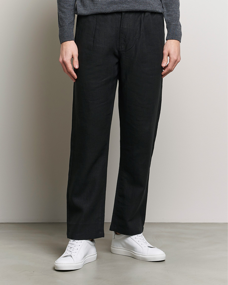 Herre | Linbukser | KnowledgeCotton Apparel | Loose Linen Pants Jet Black