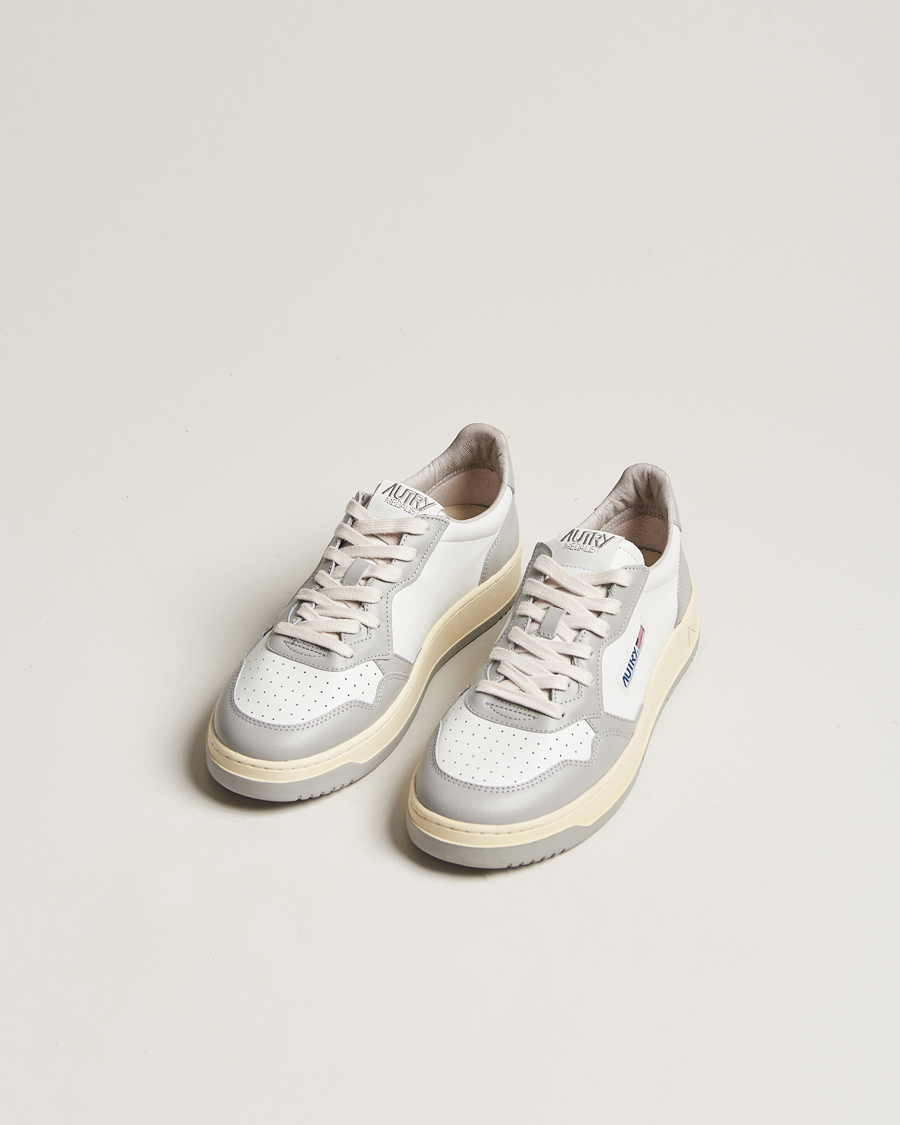 Herr | Autry Medalist Low Bicolor Leather Sneaker White/Grey | Autry | Medalist Low Bicolor Leather Sneaker White/Grey