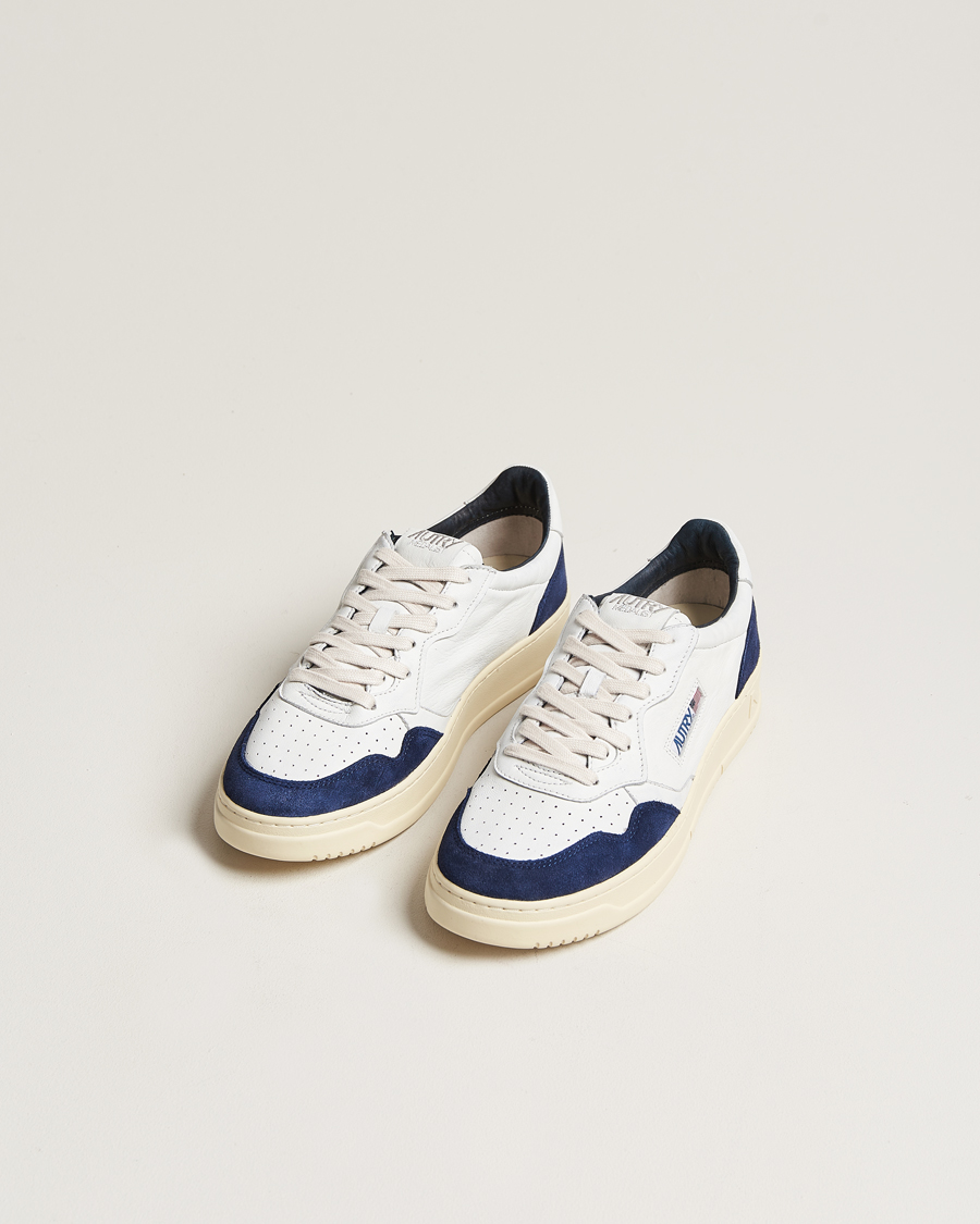 Herr | Autry Medalist Low Goat/Suede Sneaker White/Navy | Autry | Medalist Low Goat/Suede Sneaker White/Navy