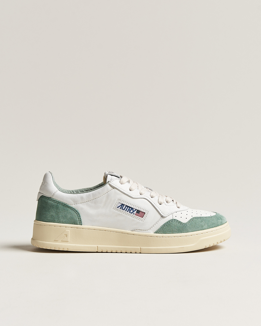 Herr | Autry Medalist Low Goat/Suede Sneaker White/Military | Autry | Medalist Low Goat/Suede Sneaker White/Military
