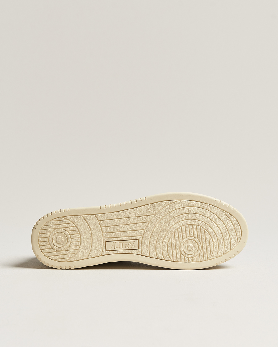 Herr | Autry Medalist Low Goat/Suede Sneaker White/Military | Autry | Medalist Low Goat/Suede Sneaker White/Military