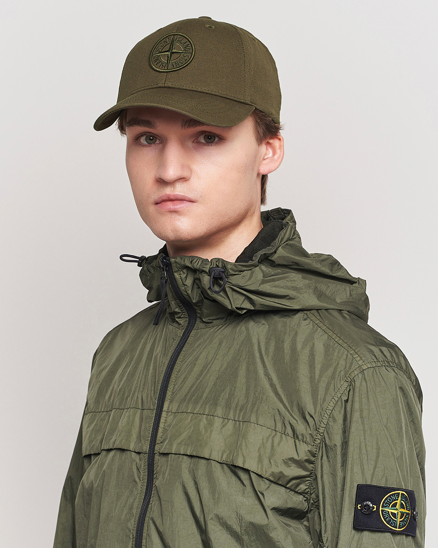Herr | Stone Island Classic Cotton Cap Military Green | Stone Island | Classic Cotton Cap Military Green