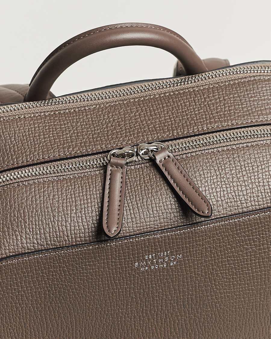Herr | Väskor | Smythson | Ludlow Zip Around Backpack Dark Taupe