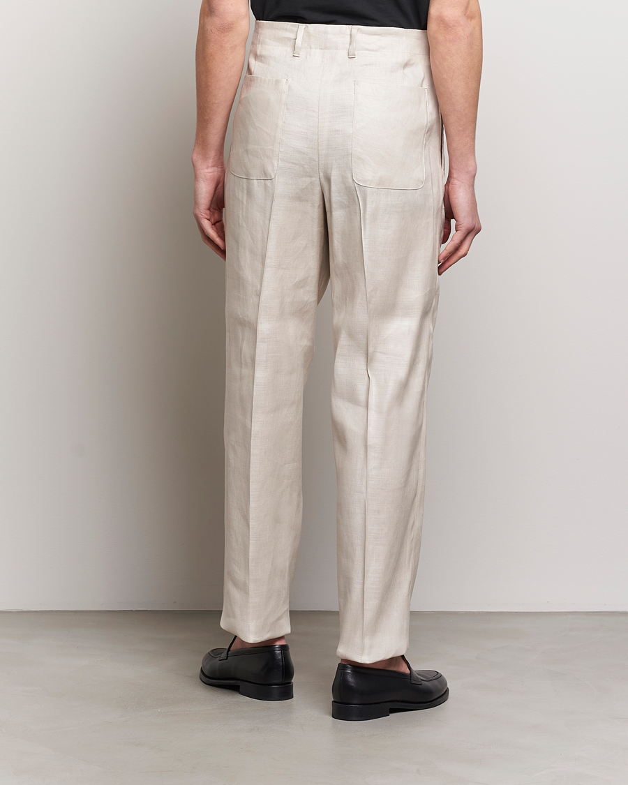 Herr | Byxor | Lardini | Atos Pleated Linen Trousers Beige