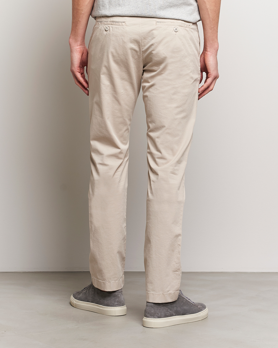 Herr | Byxor | Jacob Cohën | Bobby Cotton Gabardine Chinos Beige