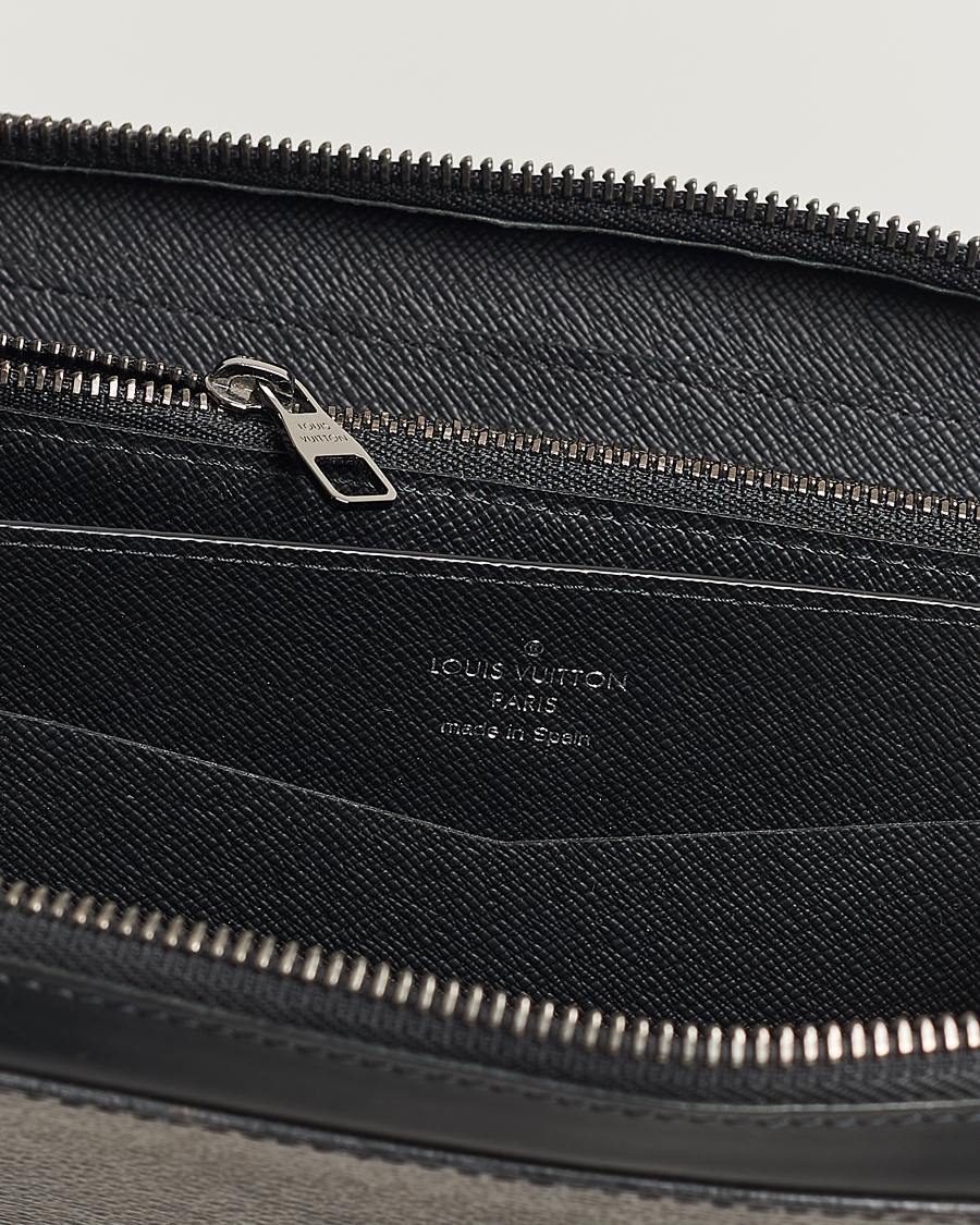 Herr | Louis Vuitton Pre-Owned Zippy XL Wallet Monogram Eclipse | Louis Vuitton Pre-Owned | Zippy XL Wallet Monogram Eclipse