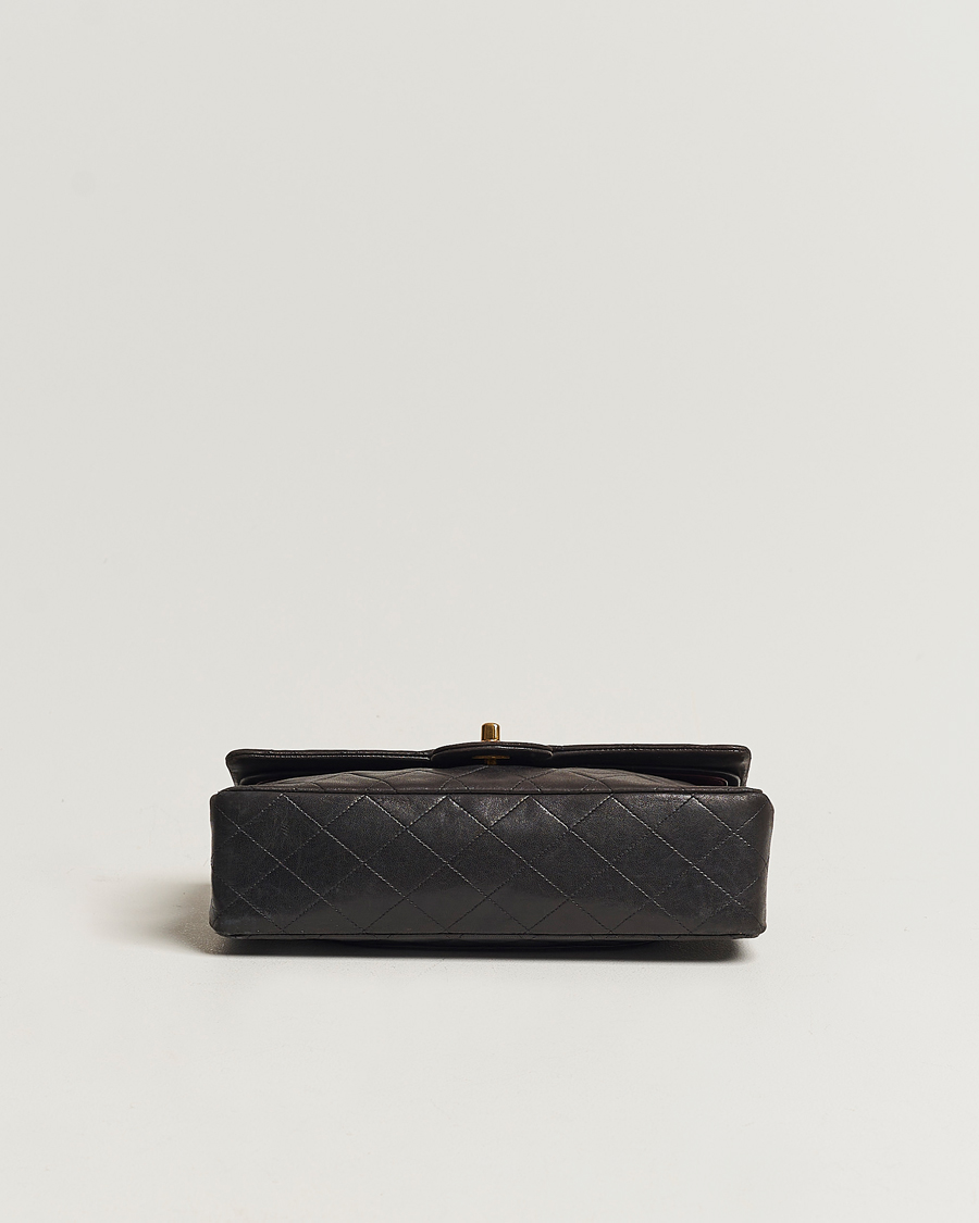 Herr | Chanel Pre-Owned Classic Medium Flap Bag Calf Leather Black | Chanel Pre-Owned | Classic Medium Flap Bag Calf Leather Black