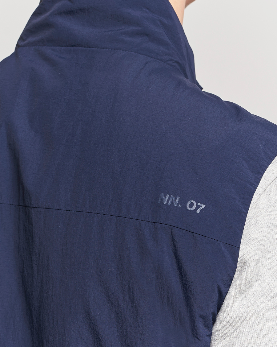 Herr | Jackor | NN07 | Zack Recycled Vest Navy Blue
