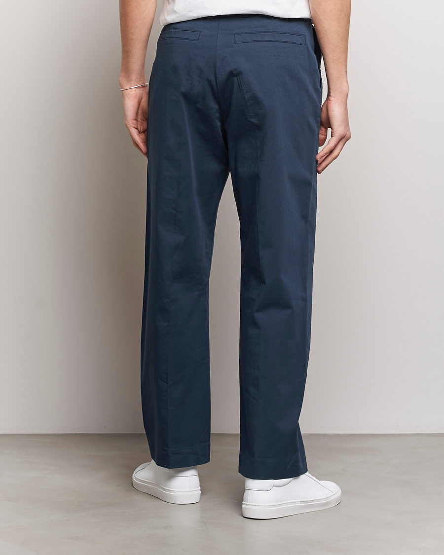 Herr | Byxor | NN07 | Tauber Pleated Trousers Navy Blue