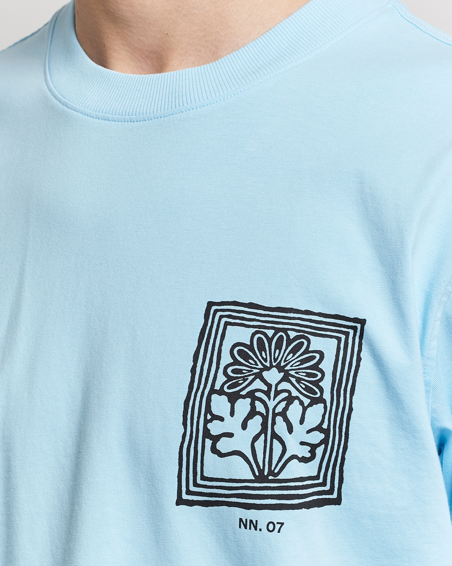 Herr | T-Shirts | NN07 | Adam Printed Crew Neck T-Shirt Polar Wind