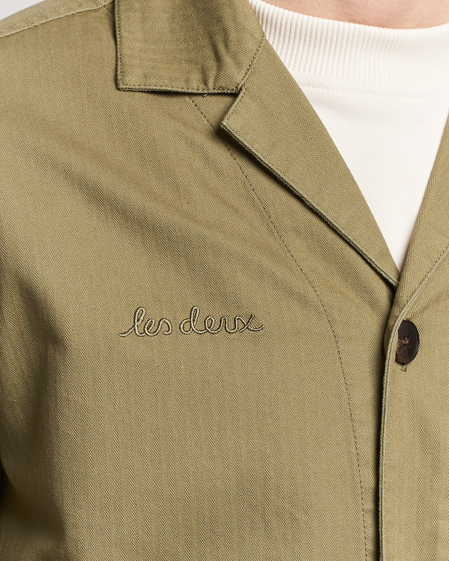 Herr | Skjortor | LES DEUX | Lester Fatigue Shirt Surplus Green
