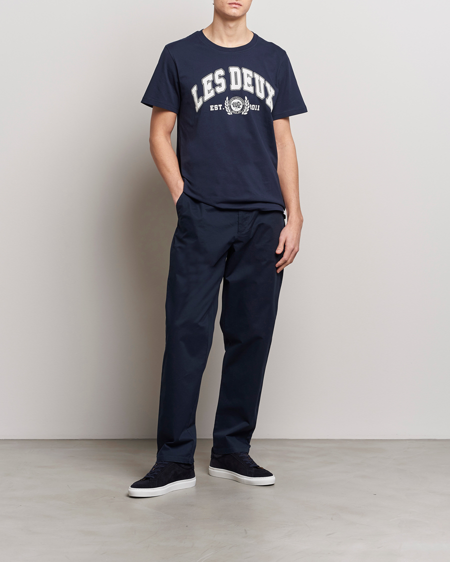 Herr | T-Shirts | LES DEUX | University T-Shirt Dark Navy