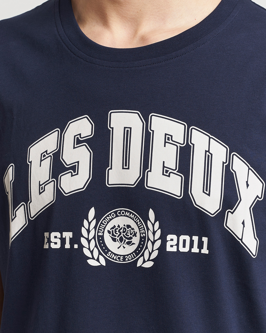 Herr | T-Shirts | LES DEUX | University T-Shirt Dark Navy