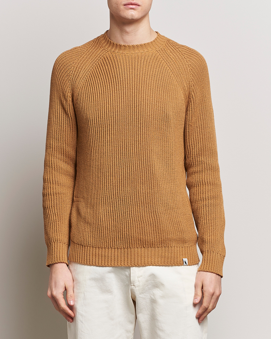 Herr | Kläder | Peregrine | Harry Organic Cotton Sweater Amber