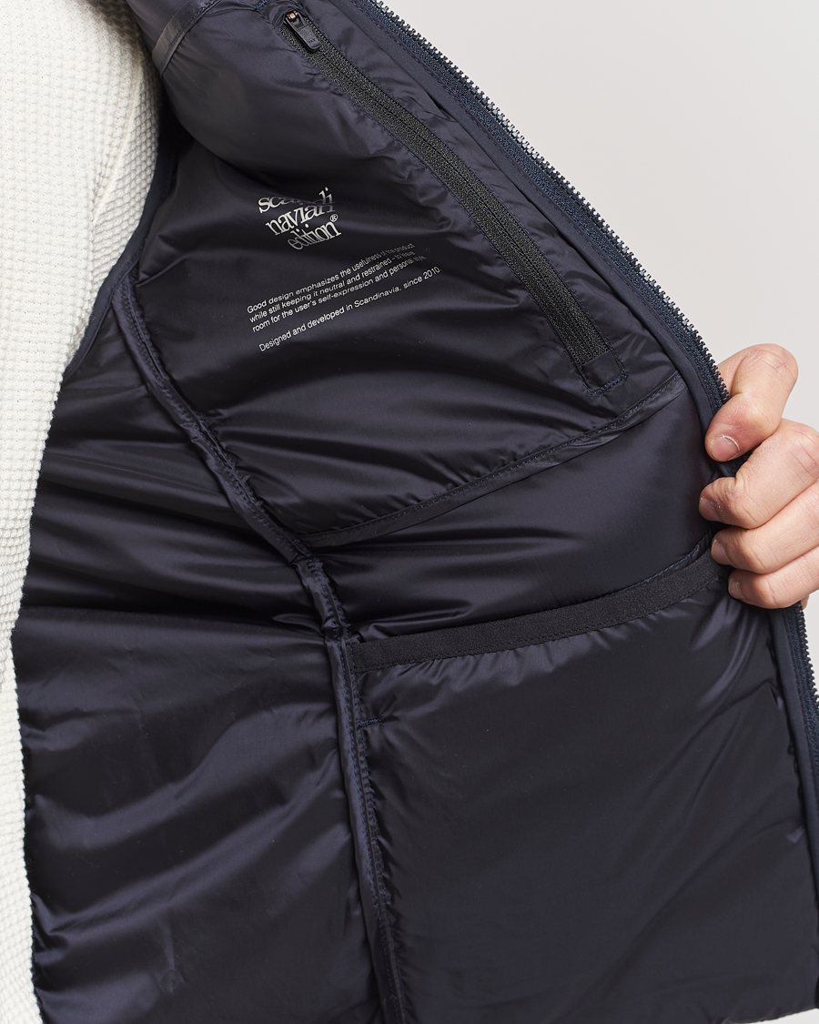 Herr | Jackor | Scandinavian Edition | Ratio II Lightweight Padded Vest Midnight Blue