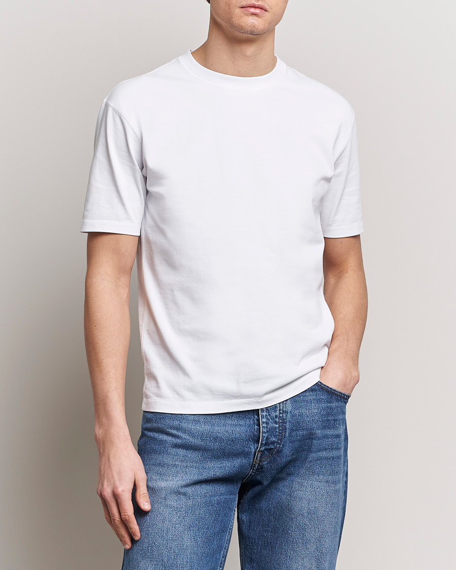 Herr | T-Shirts | Drake's | Bird Graphic Print Hiking T-Shirt White