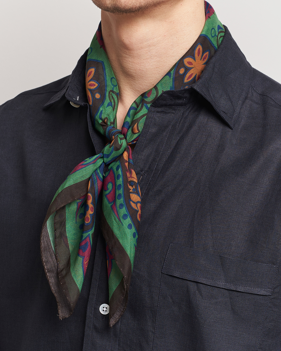 Herr | Drake's Folk Flower Bandana Green | Drake's | Folk Flower Bandana Green