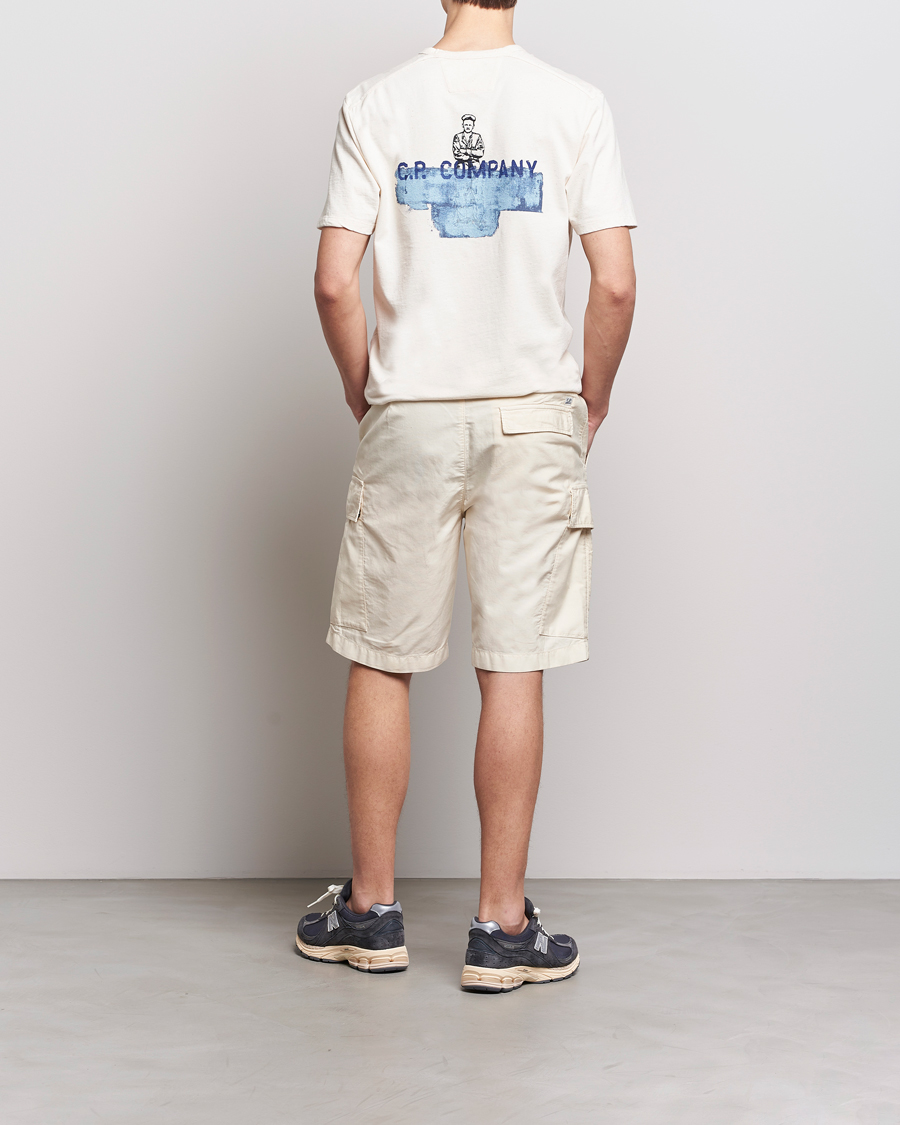 Herr | T-Shirts | C.P. Company | Short Sleeve Jersey Guscette Logo T-Shirt Natural