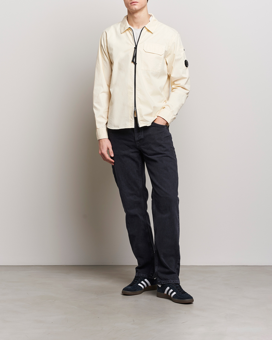 Herr | Skjortor | C.P. Company | Garment Dyed Gabardine Zip Shirt Jacket Ecru