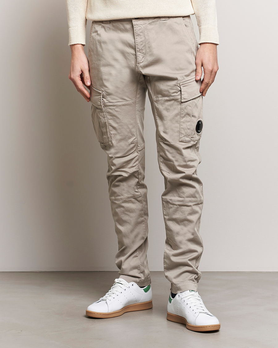 Herr | C.P. Company | C.P. Company | Satin Stretch Cargo Pants Beige