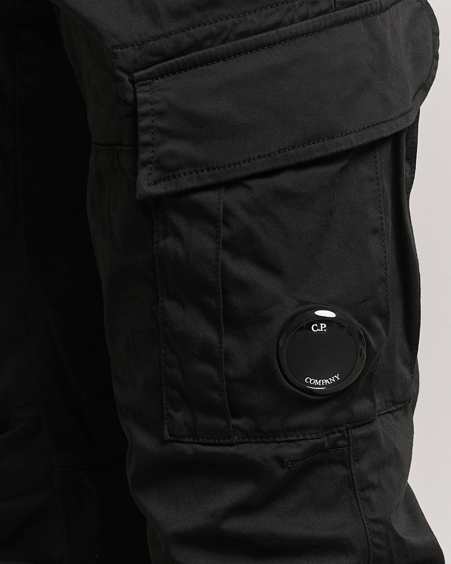 Herr | Byxor | C.P. Company | Satin Stretch Cargo Pants Black