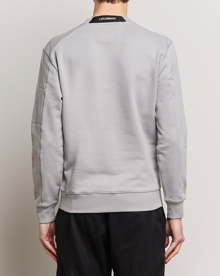 Herr | Tröjor | C.P. Company | Diagonal Raised Fleece Lens Sweatshirt Light Grey