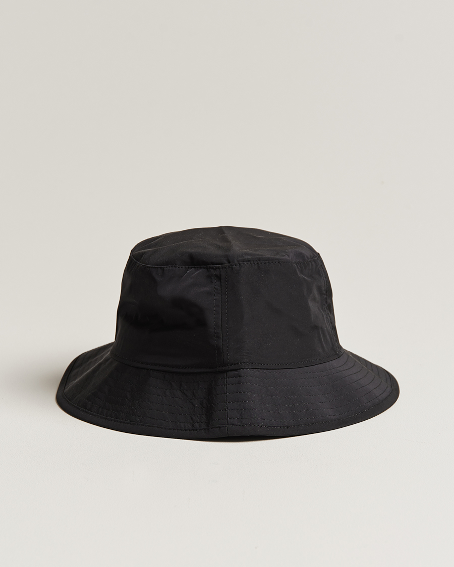 Herr | C.P. Company Chrome R Bucket Hat Black | C.P. Company | Chrome R Bucket Hat Black