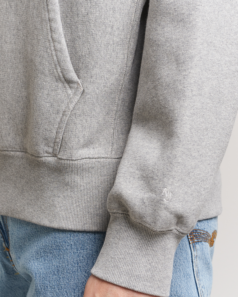 Herr | Tröjor | Nudie Jeans | Fredrik Hoodie Grey Melange
