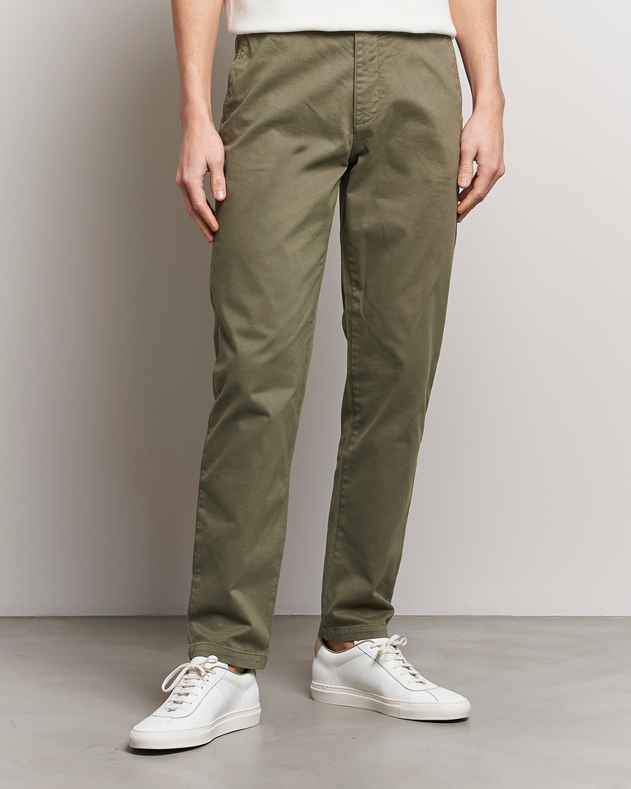 Herr | Byxor | Tiger of Sweden | Caidon Cotton Chinos Dusty Green